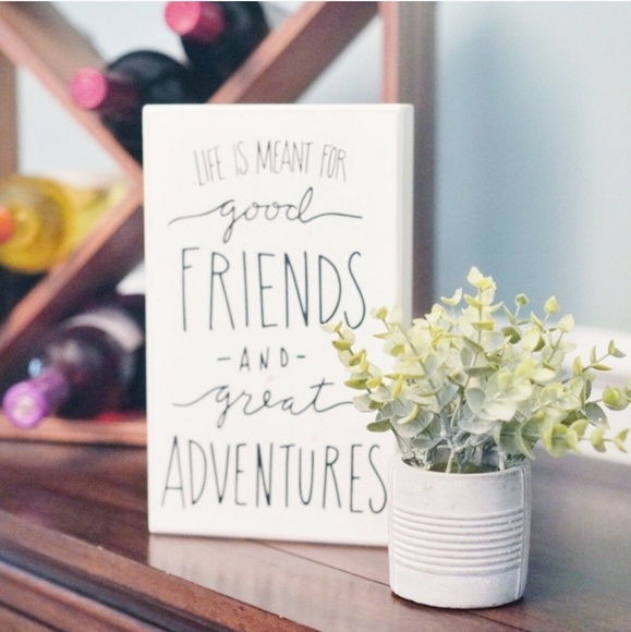 Other - Good Friends Wood Box Sign Inspiration Decor